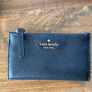 Kate Spade Jackson small,slim bifold.